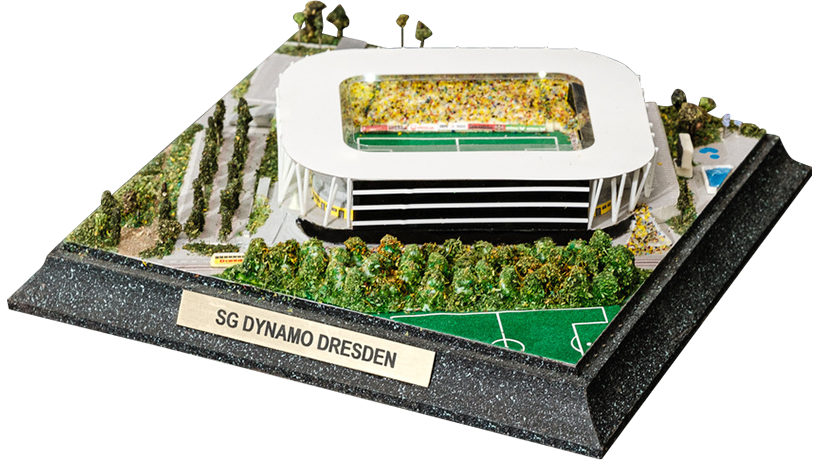 Rudolf-Harbig
Stadion
